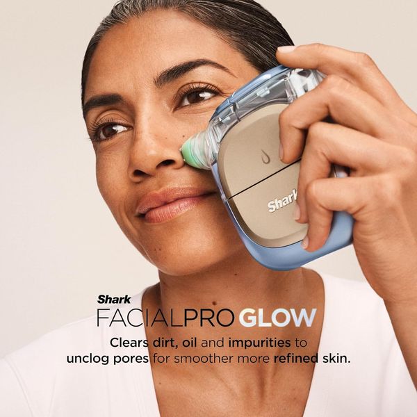 SHARK FacialPro Glow DePuffi at Home Facial - Spa Blue