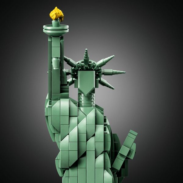 LEGO Architecture Statue of Liberty Model Kit