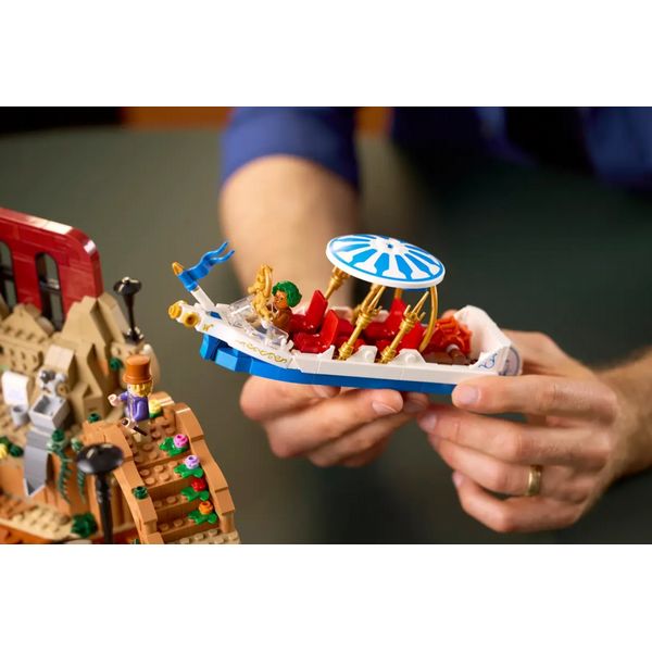 LEGO Ideas Willy Wonka and the chocolate factory