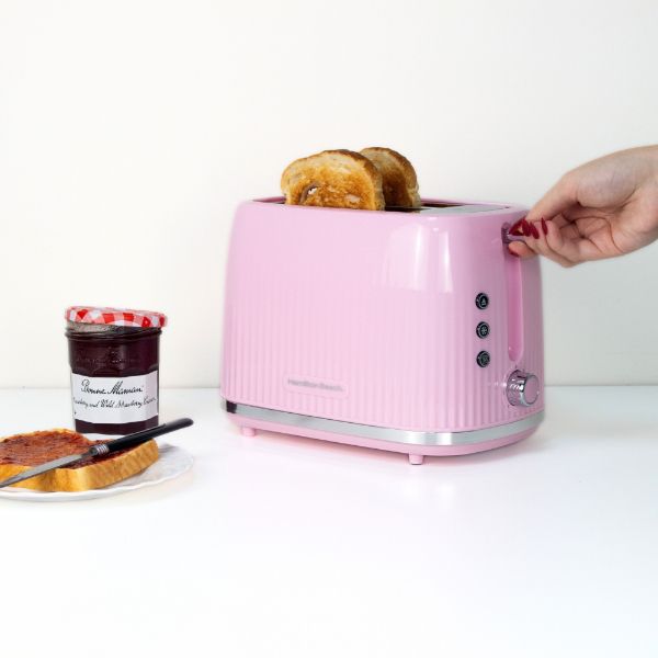 Hamilton Beach Miami Kettle & 2 Slot Toaster Flamingo Pink