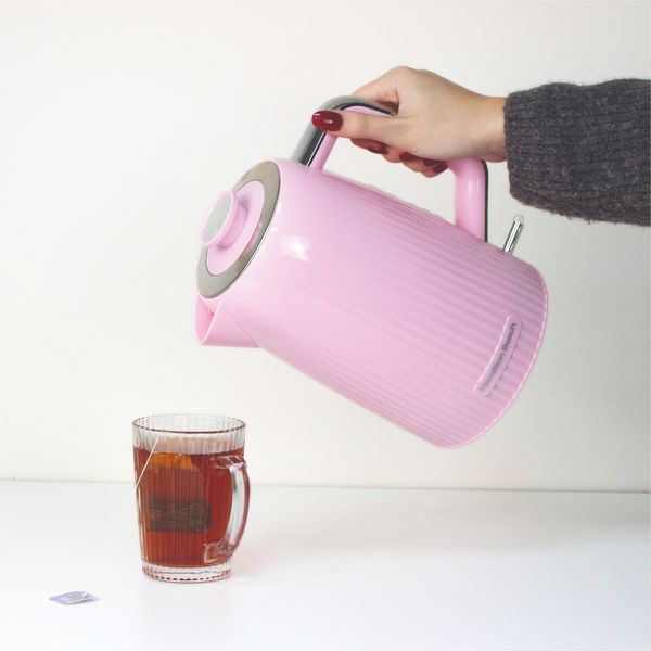 Hamilton Beach Miami Kettle, Toaster & Miami Microwave Set - Pink